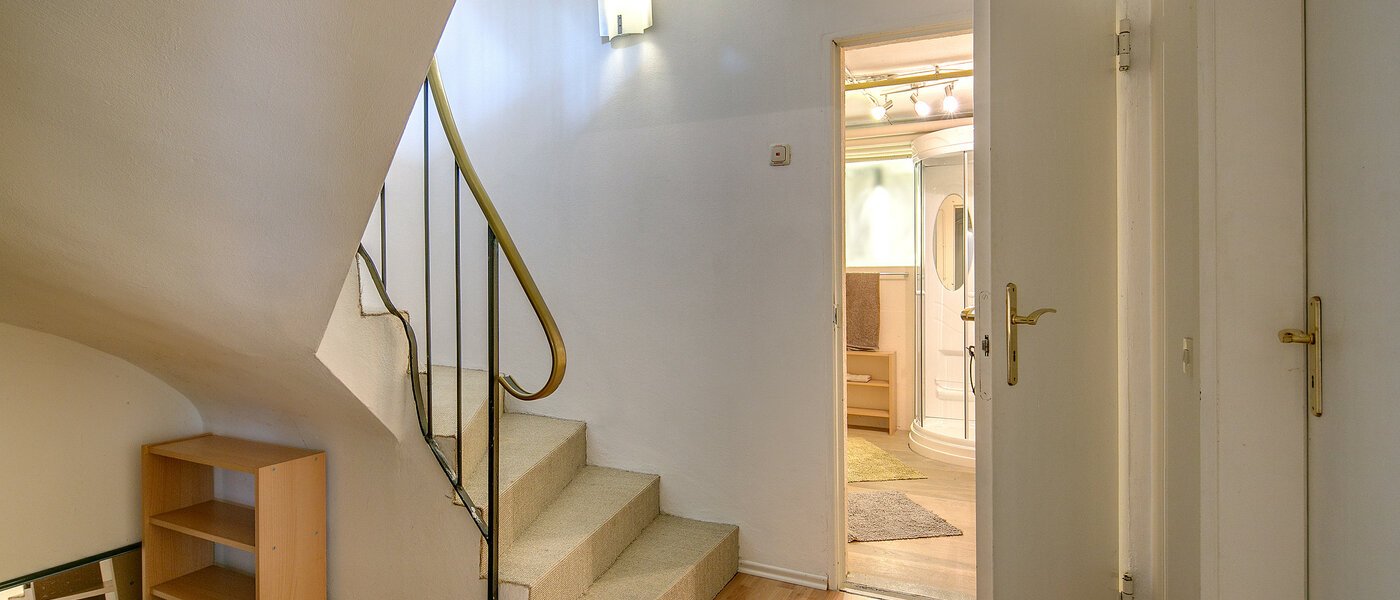 Haus München Kleinhadern 07 Flur/Gang 3822