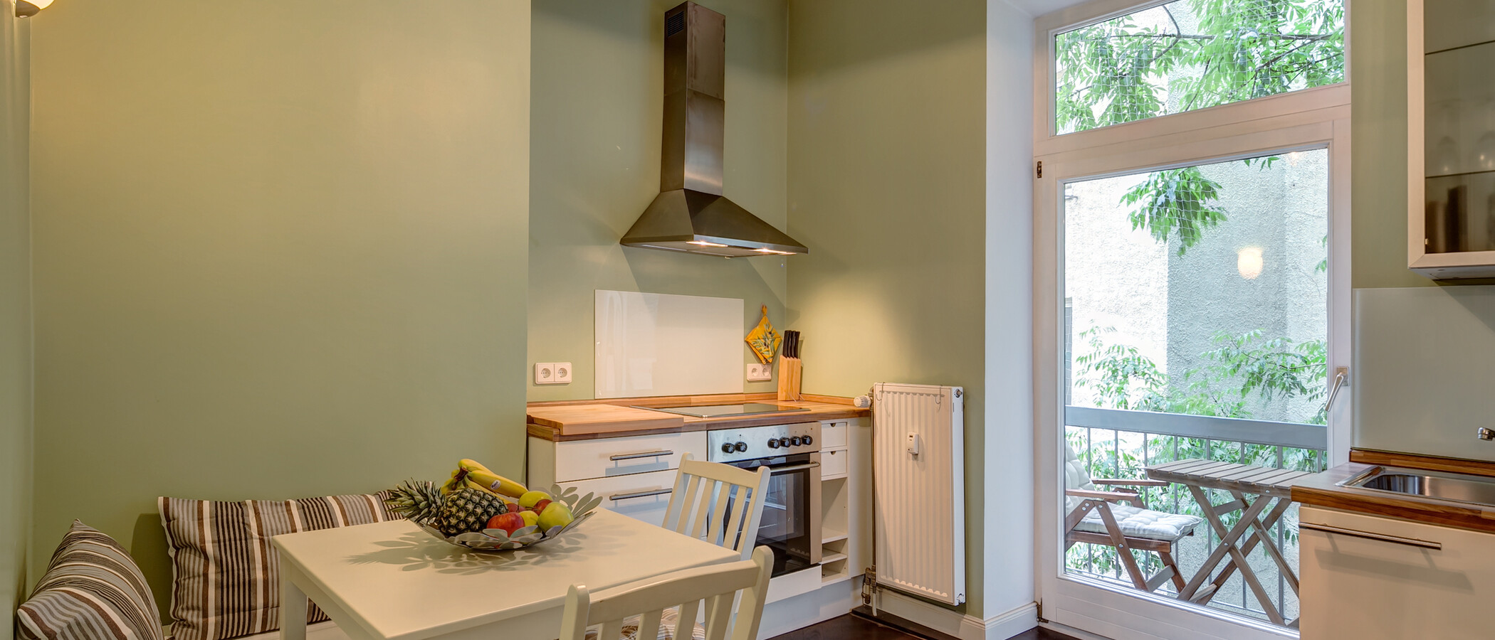 Wohnung München Gärtnerplatzviertel 01 Küche 3840