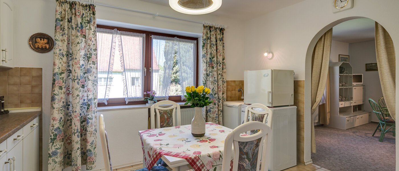 Wohnung München Moosach 03 Küche 402