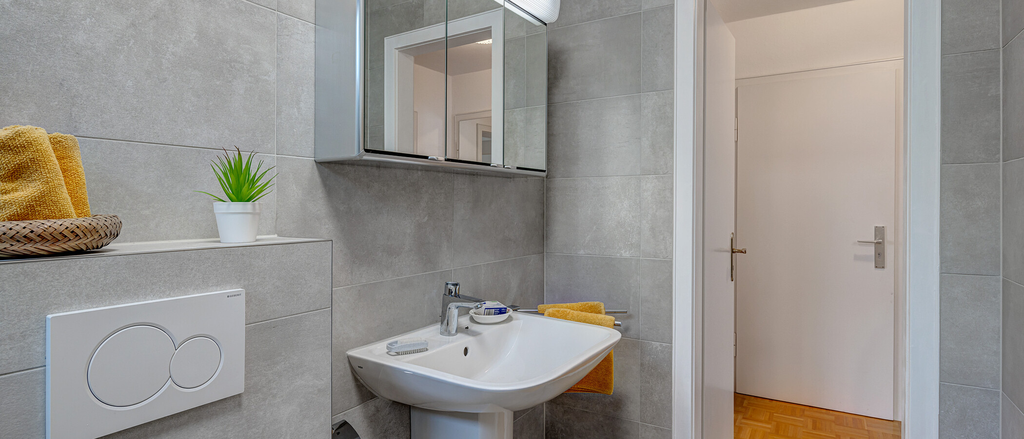 Wohnung München Berg am Laim 02 Badezimmer 4038