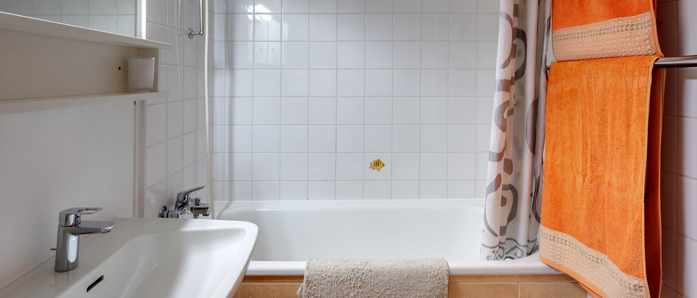 Apartment München Olympiadorf 02 Badezimmer 413