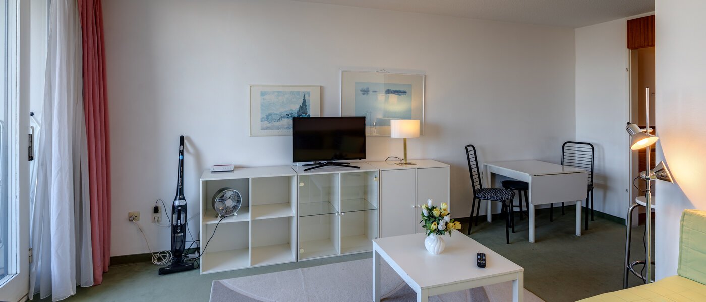 Apartment München Olympiadorf 02 Wohnbereich 413