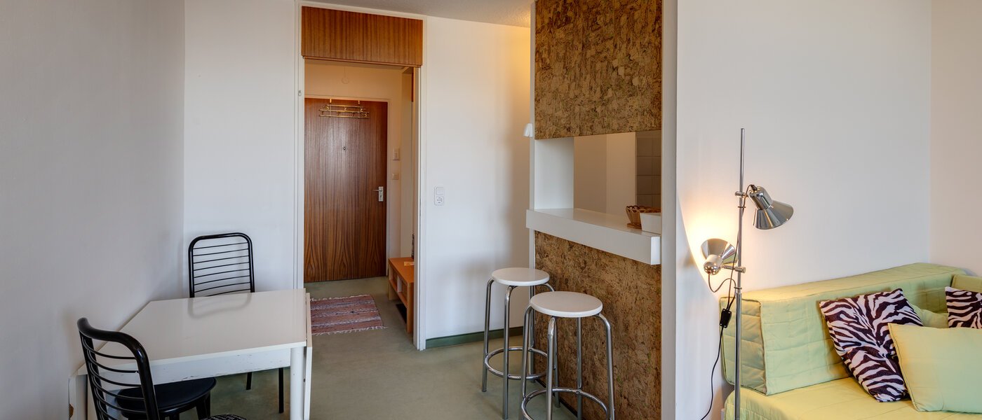 Apartment München Olympiadorf 03 Wohnbereich 413