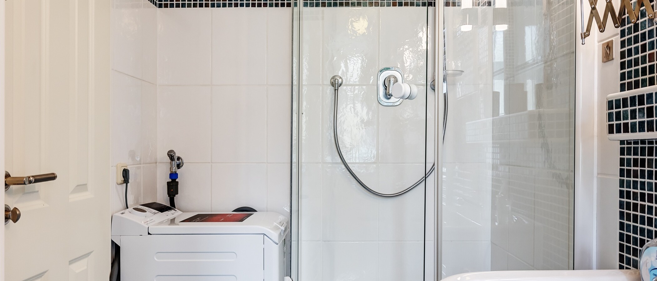 Dachgeschosswohnung München Obergiesing 04 Badezimmer 4141