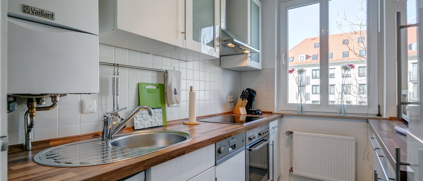 Wohnung München Maxvorstadt - Rund um den Josephplatz 01 Küche 4228