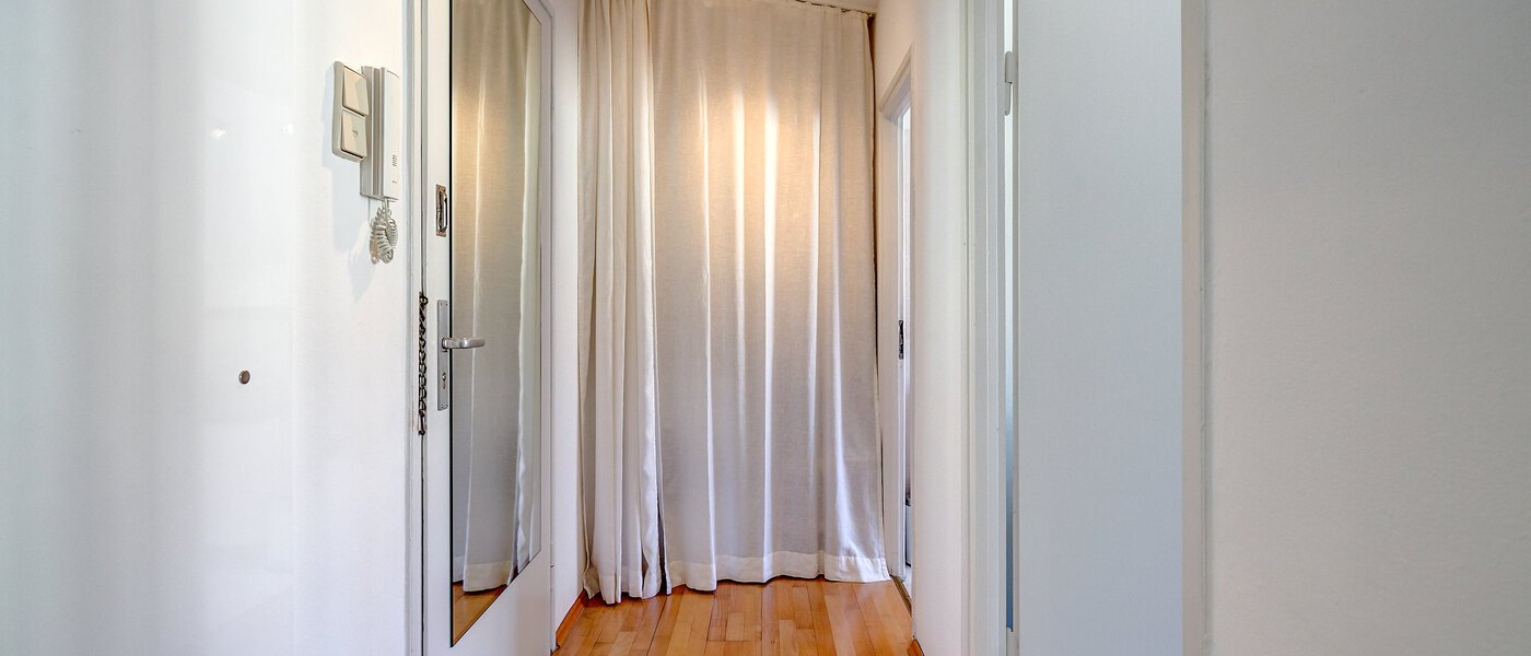 Wohnung München Maxvorstadt - Rund um den Josephplatz 02 Flur/Gang 4228