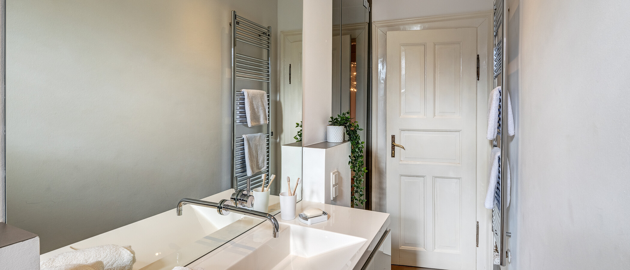 Wohnung München Maxvorstadt - Rund um den Josephsplatz 02 2. Badezimmer 4242