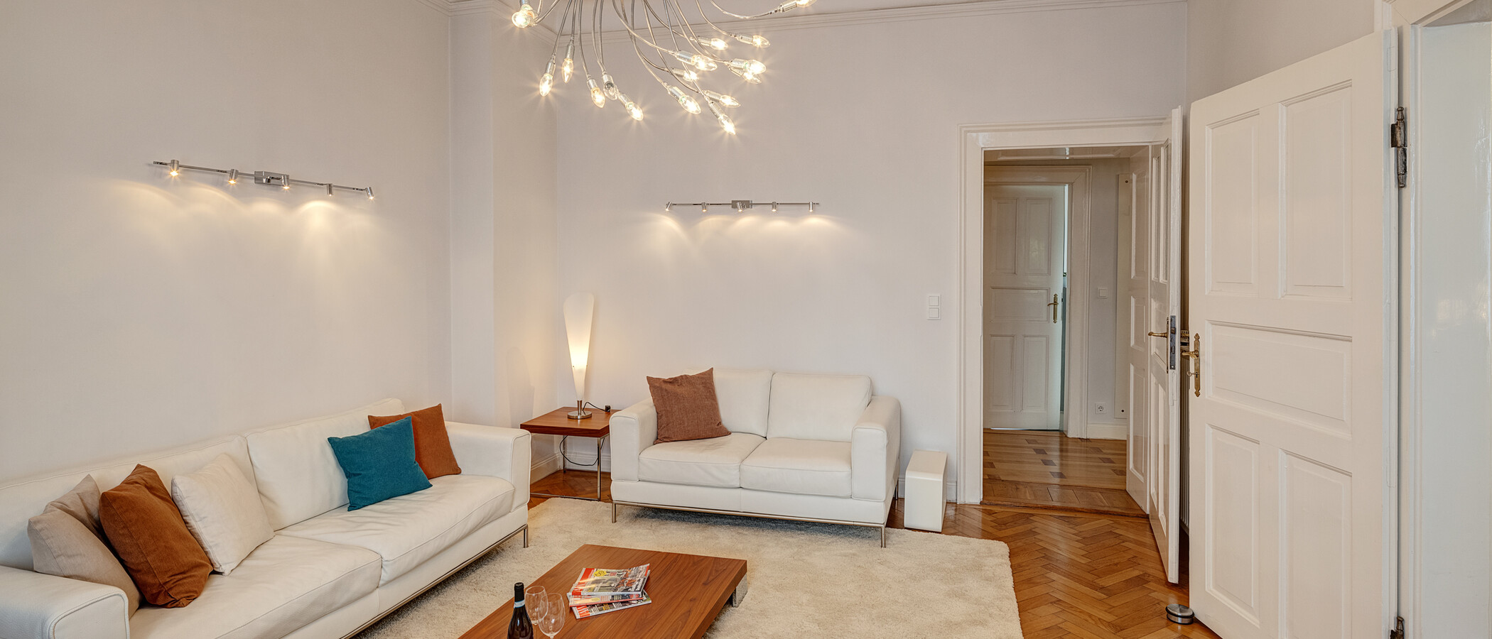 Wohnung München Maxvorstadt - Rund um den Josephsplatz 04 Wohnzimmer 4242
