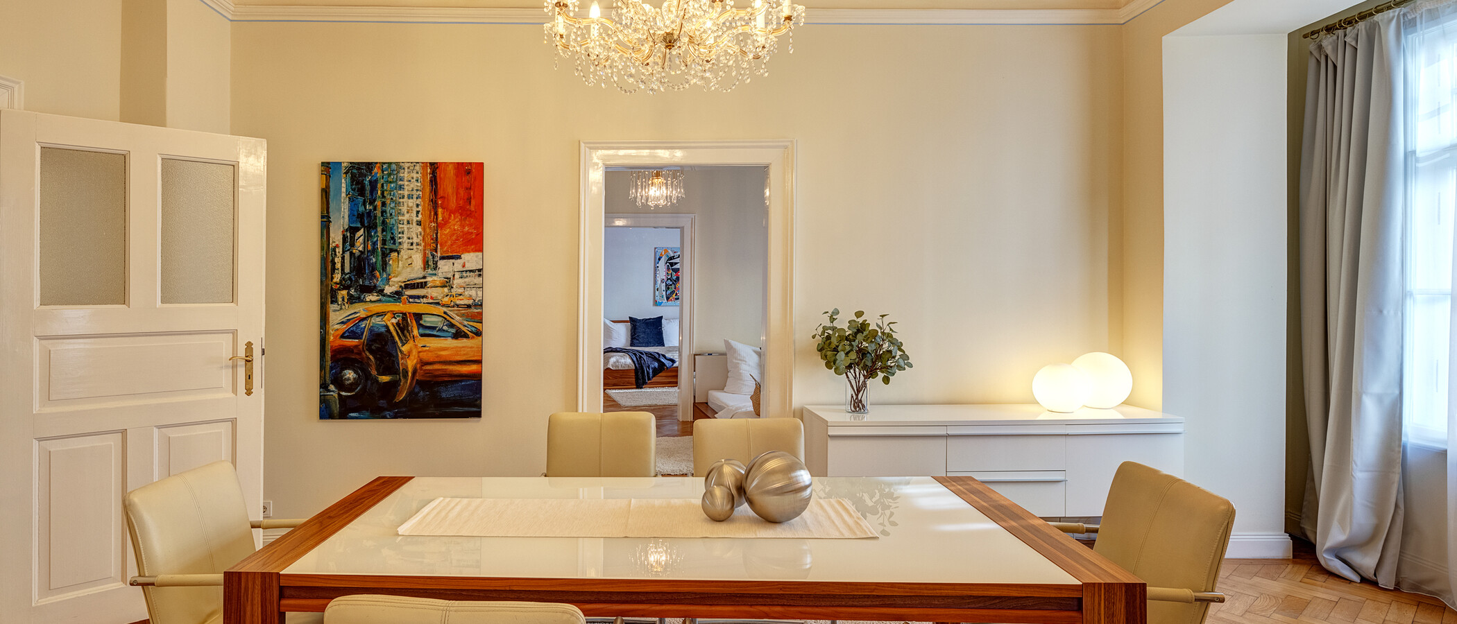Wohnung München Maxvorstadt - Rund um den Josephsplatz 02 Esszimmer 4242