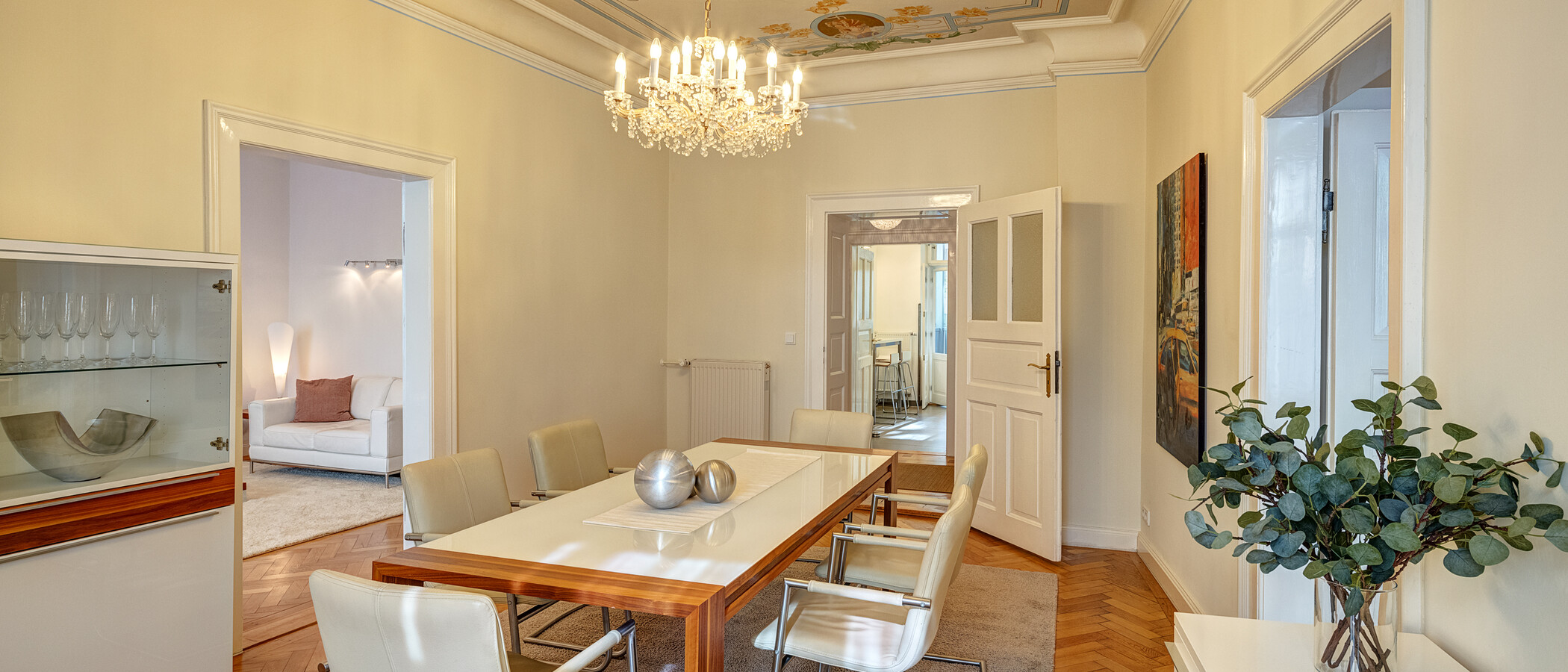 Wohnung München Maxvorstadt - Rund um den Josephsplatz 03 Esszimmer 4242