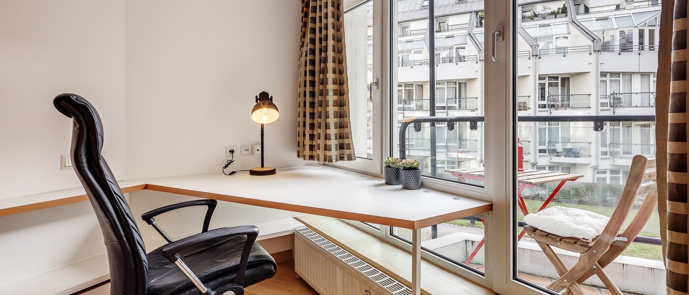 Apartment München Maxvorstadt - Museumsviertel 01 Bürobereich 4250