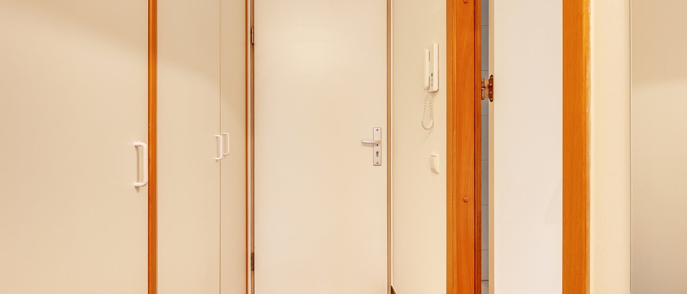 Apartment München Maxvorstadt - Museumsviertel 01 Flur/Gang 4250