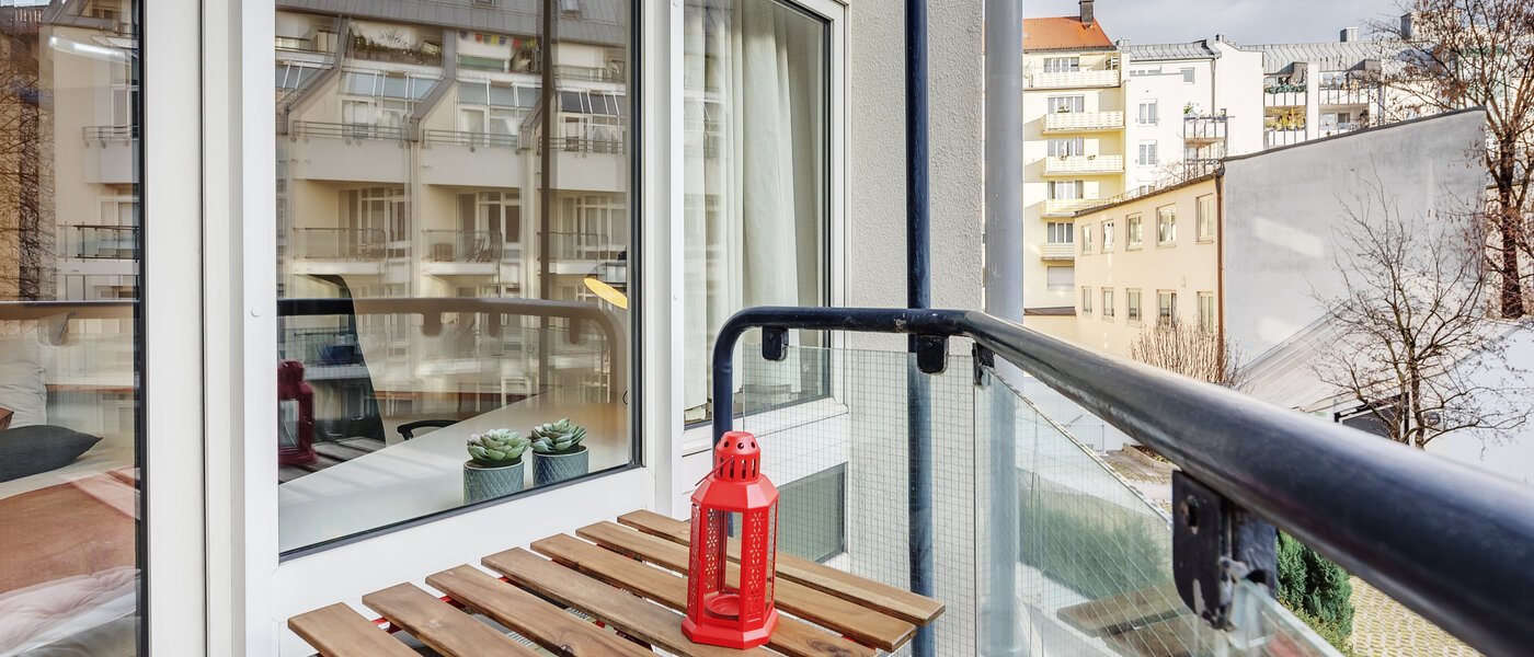 Apartment München Maxvorstadt - Museumsviertel 01 Balkon 4250