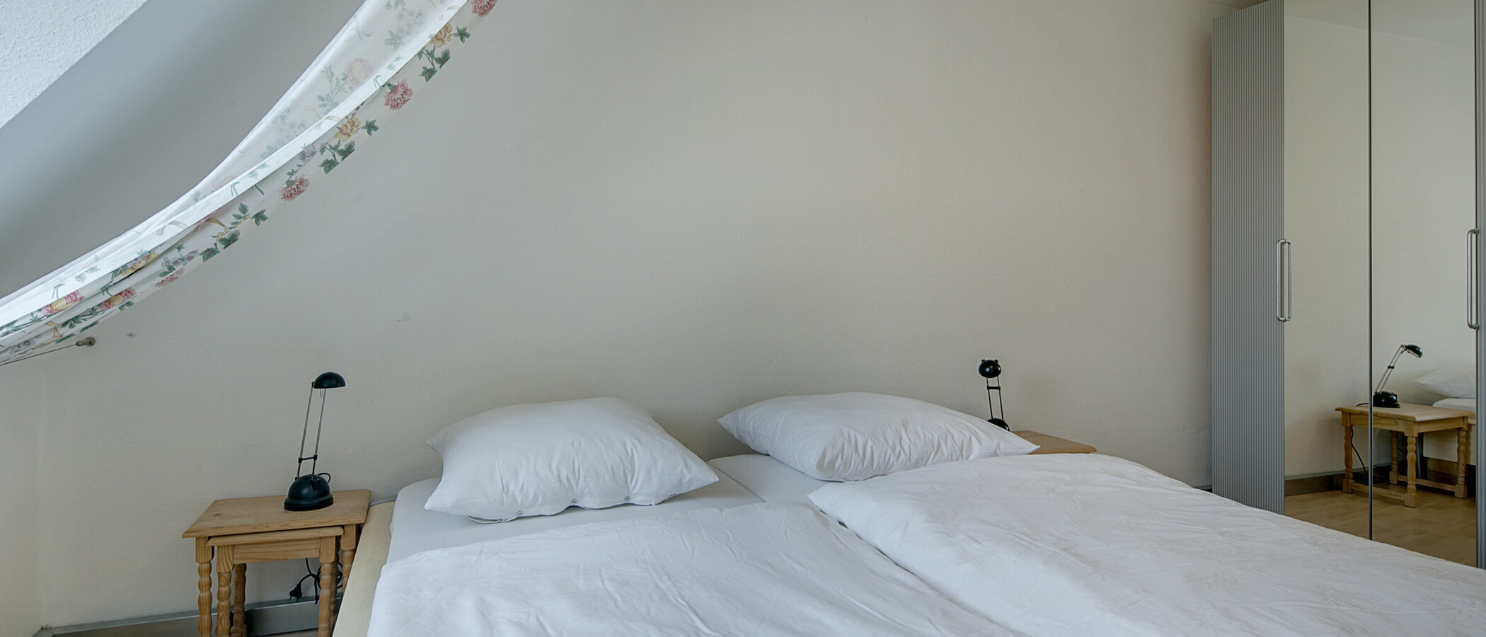 Dachgeschosswohnung München Schwabing (links der Leopoldstraße) 02 Schlafen 4340