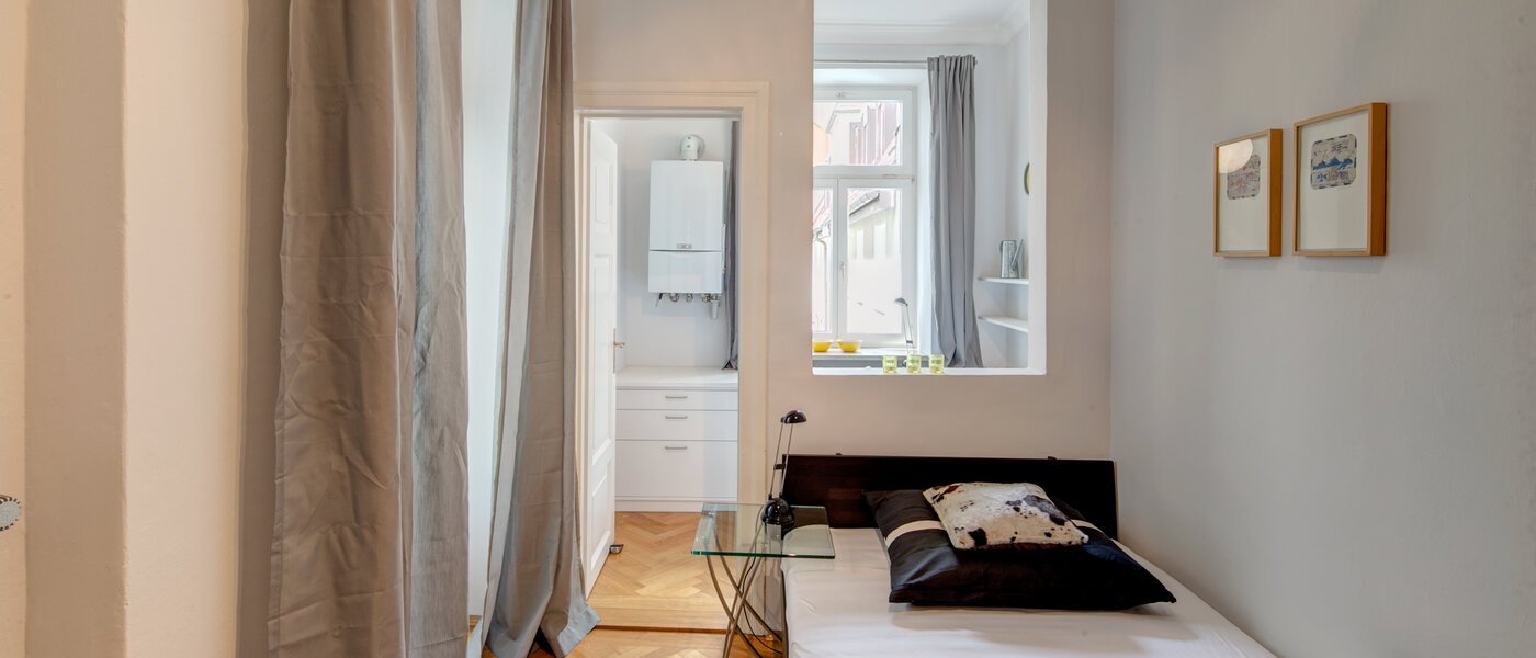 Wohnung München Gärtnerplatzviertel 01 Gästezimmer 4368