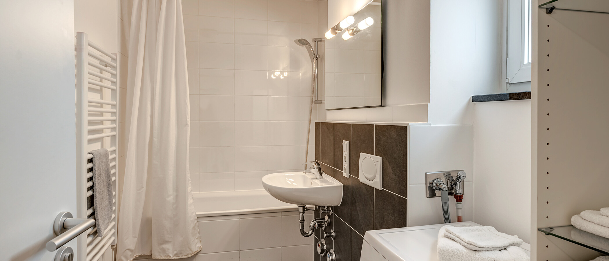 Gartenwohnung München Schwanthalerhöhe 01 Badezimmer 4454
