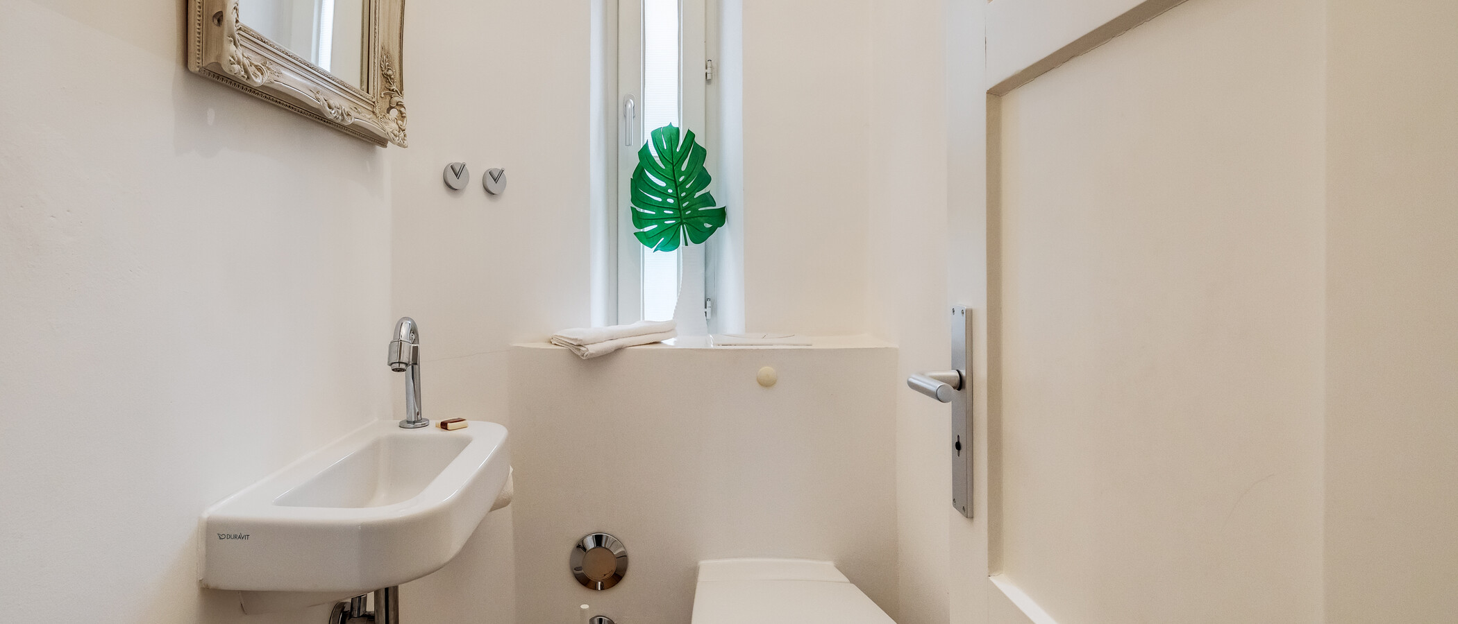 Wohnung München Altstadt 01 Gäste-WC 4459