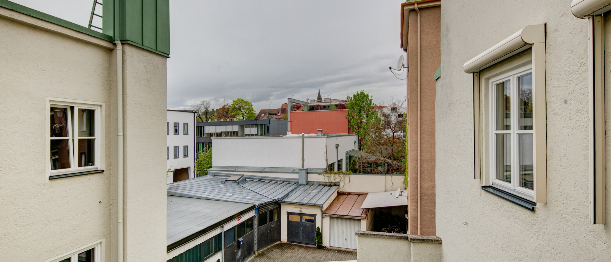 Wohnung München Schwabing (rechts der Leopoldstraße) 02 Aussicht 4536