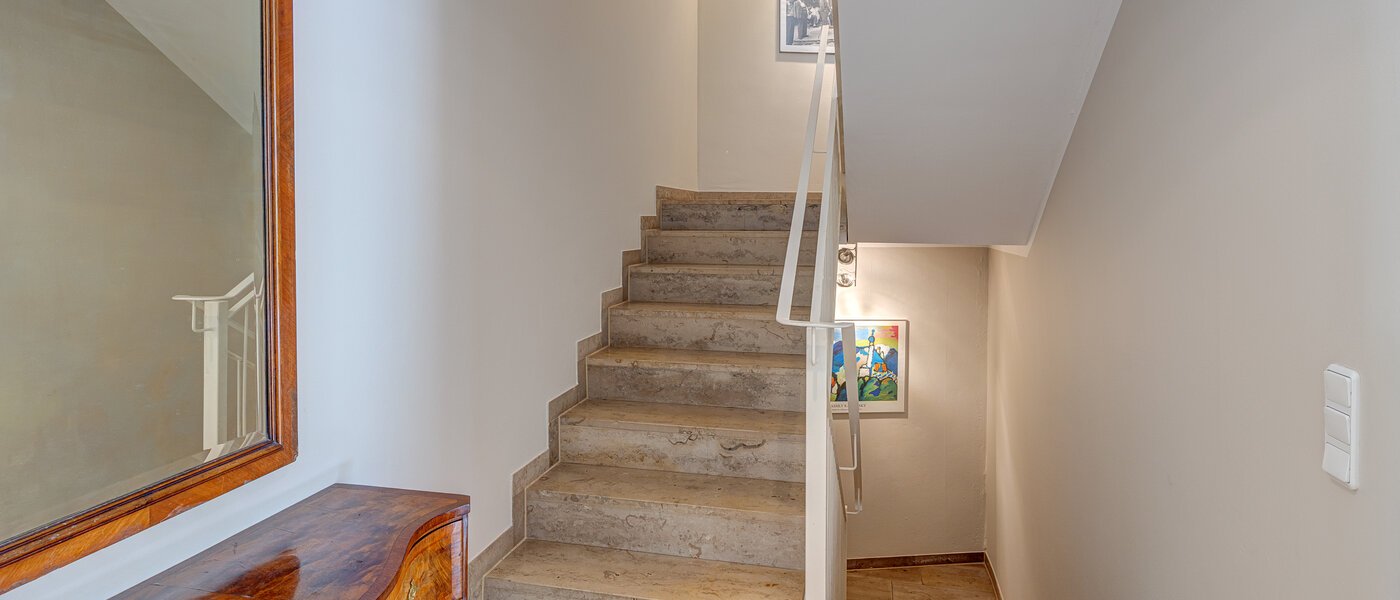 Reihenhaus München Gärtnerplatzviertel 03 Flur/Gang 4545