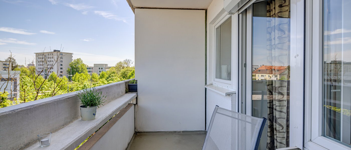 Wohnung München Milbertshofen 02 Balkon 4628