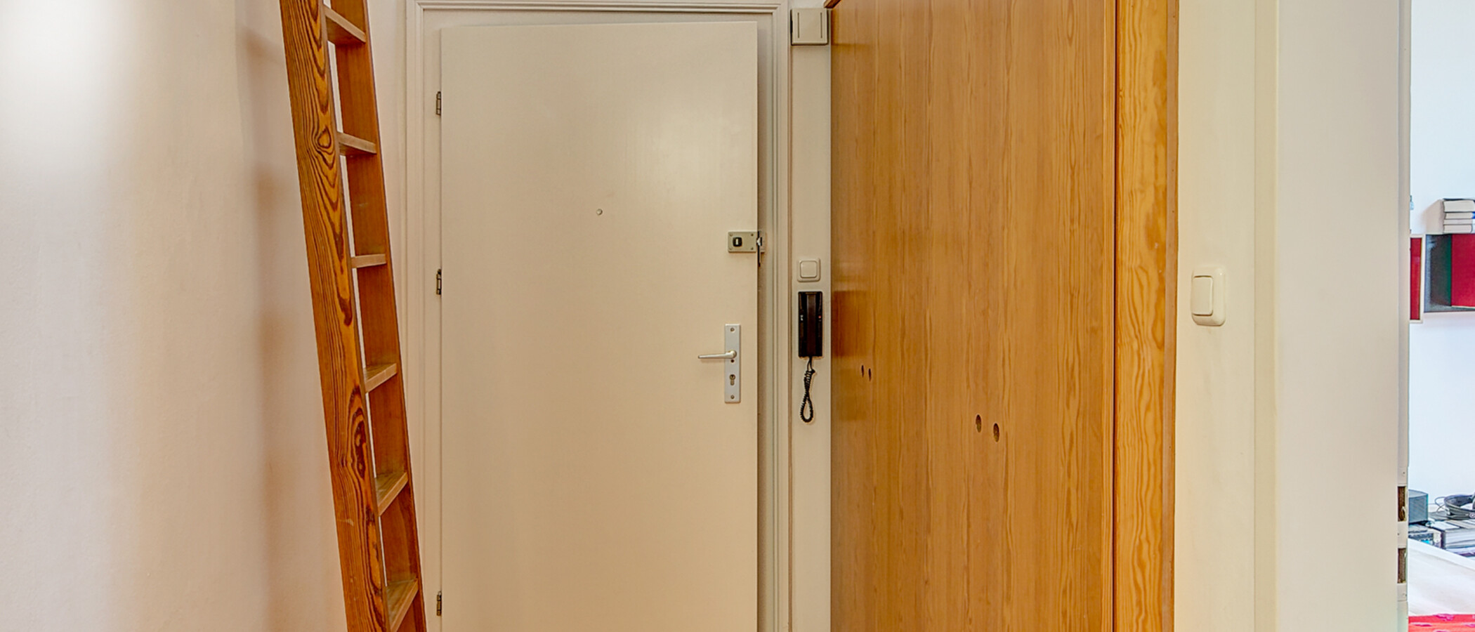 Wohnung München Schwabing (links der Leopoldstraße) 01 Flur/Gang 4661