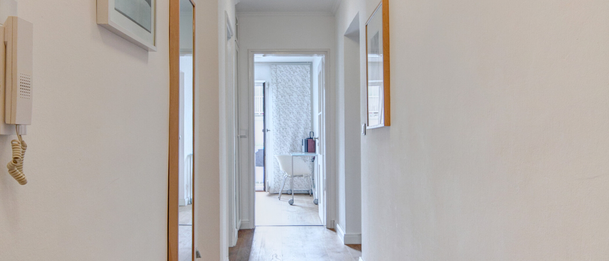 Wohnung München Schwabing (links der Leopoldstraße) 02 Flur/Gang 4673