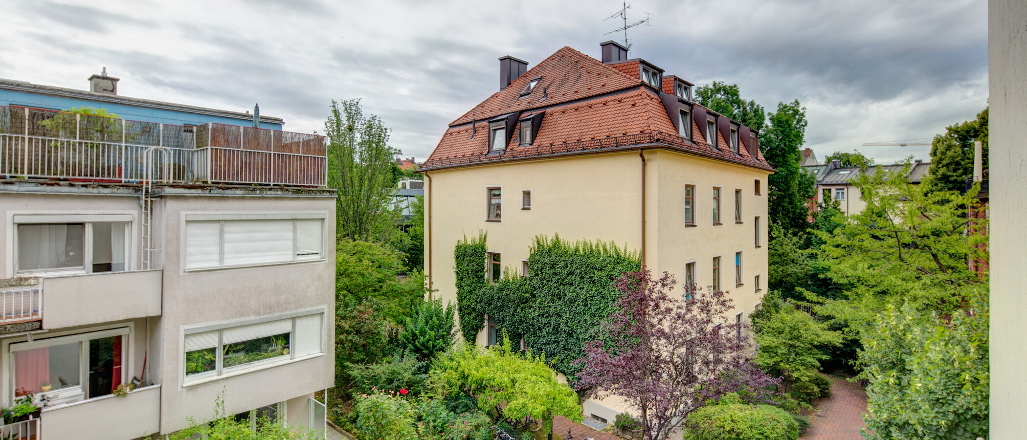 Wohnung München Schwabing (links der Leopoldstraße) 01 Aussicht 4673