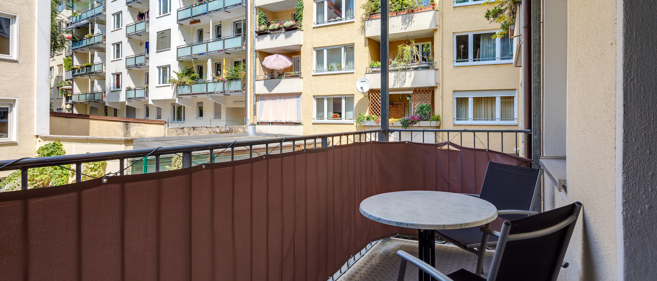 Wohnung München Schwabing-West (rund um den Hohenzollernplatz) 01 Balkon 4679