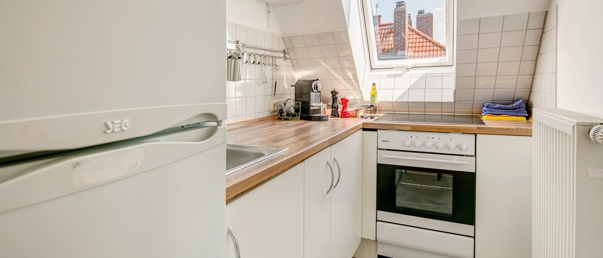 Dachgeschosswohnung München Maxvorstadt - Rund um den Josephsplatz 01 Küche 4683