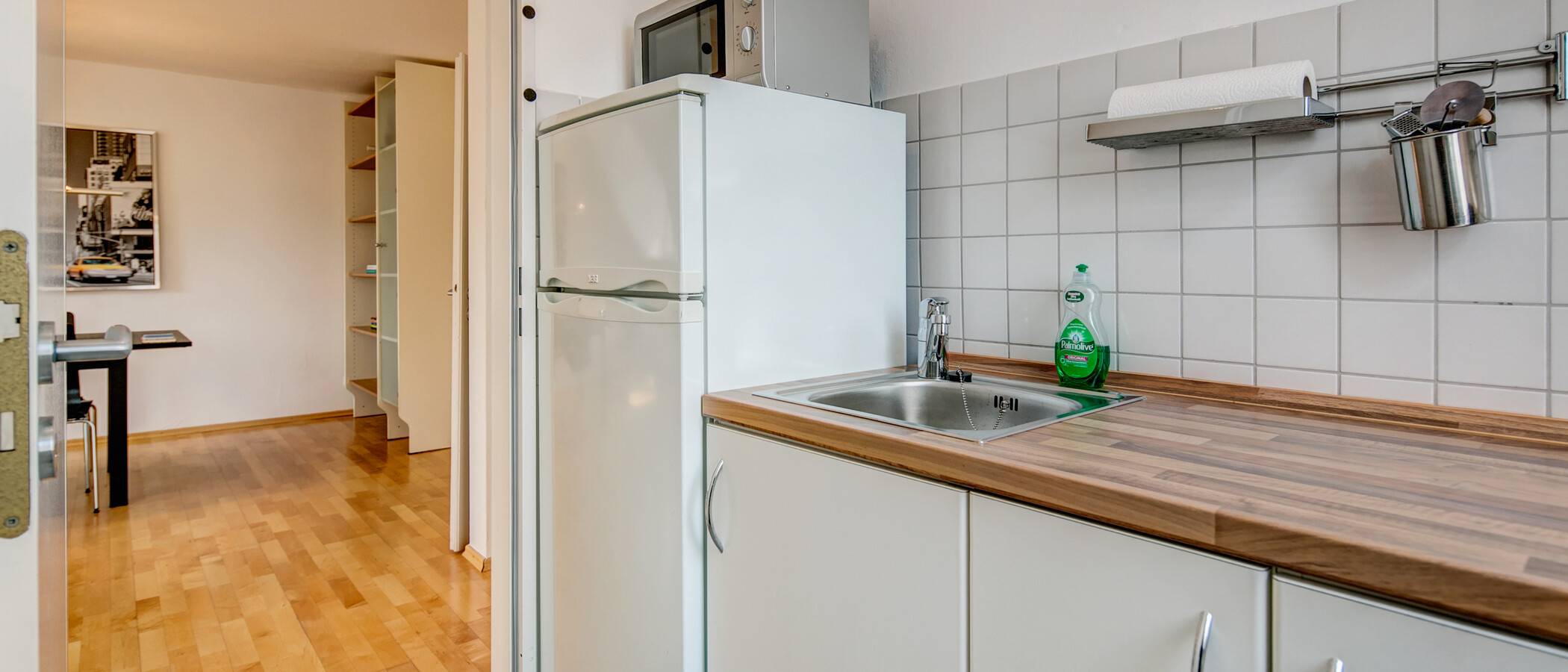 Dachgeschosswohnung München Maxvorstadt - Rund um den Josephsplatz 02 Küche 4683