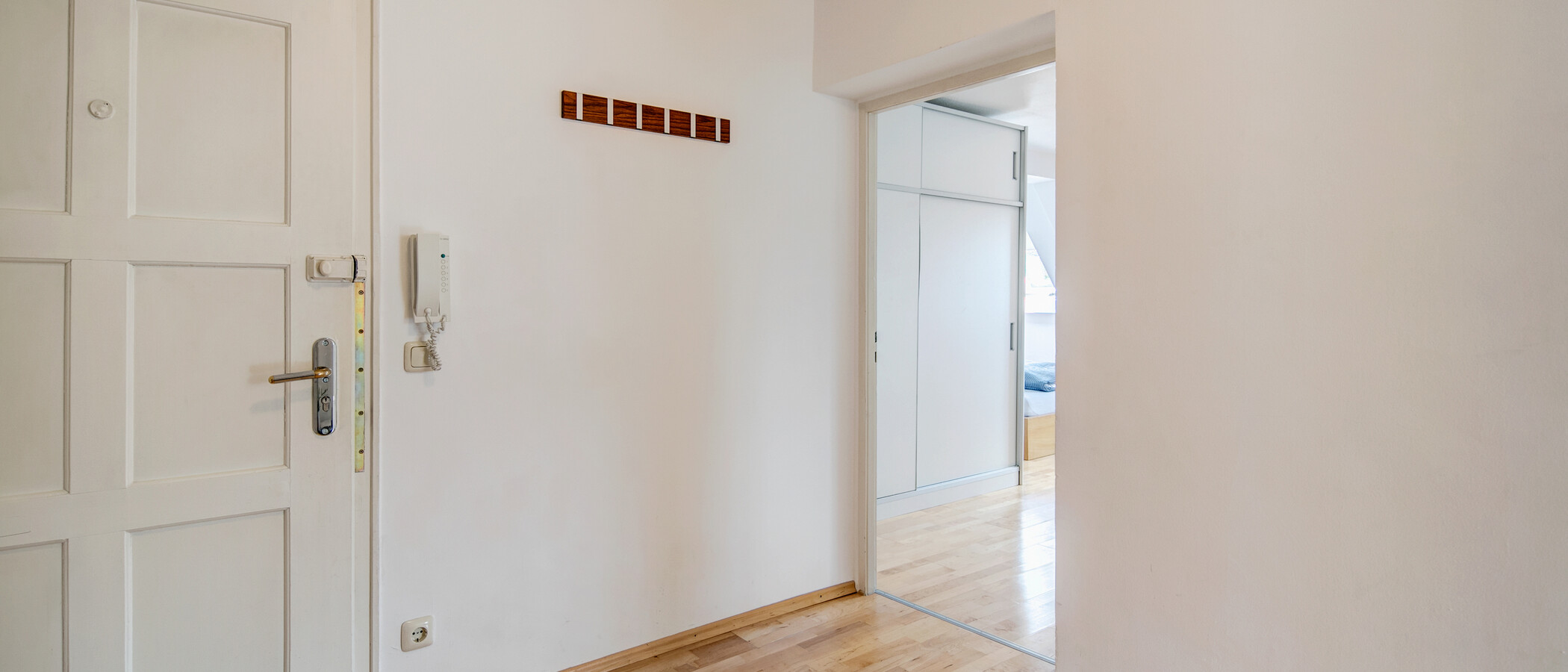 Dachgeschosswohnung München Maxvorstadt - Rund um den Josephsplatz 02 Flur/Gang 4683