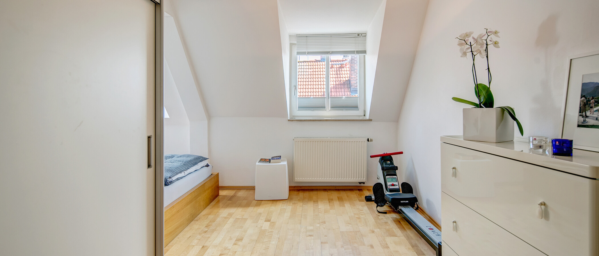 Dachgeschosswohnung München Maxvorstadt - Rund um den Josephsplatz 03 Schlafen 4683