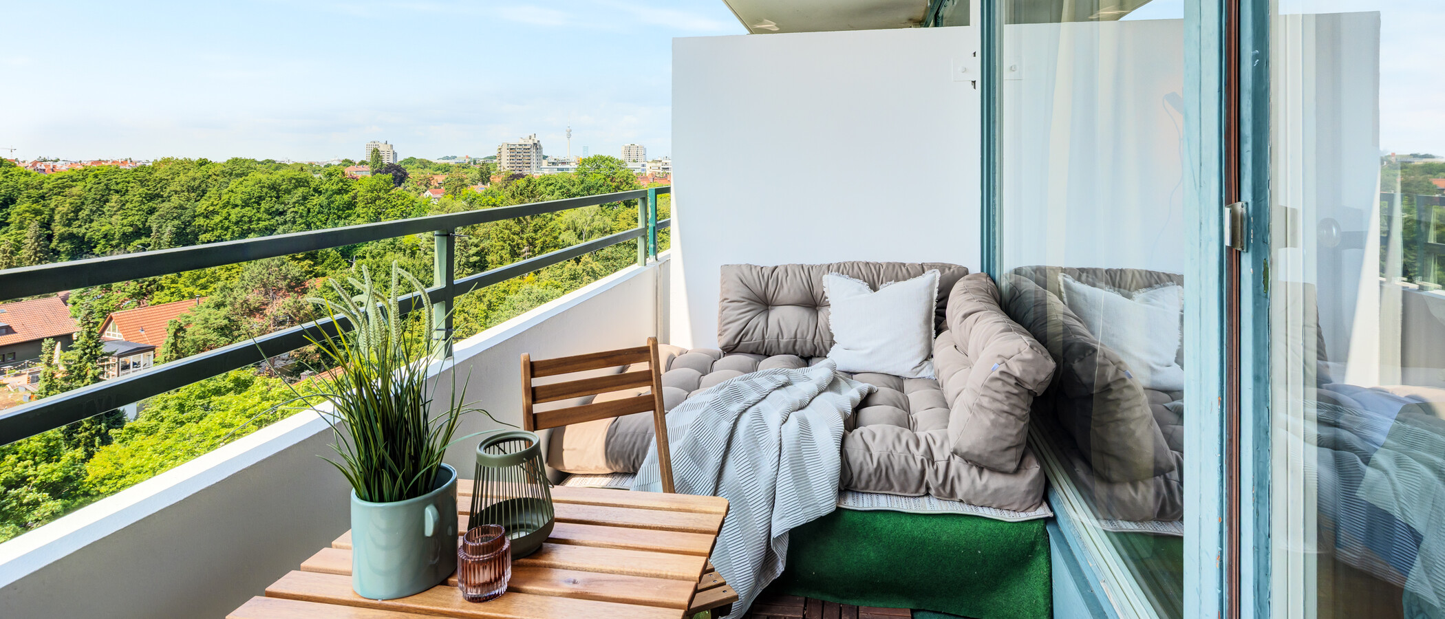 Wohnung München Schwabing 03 Balkon 4700
