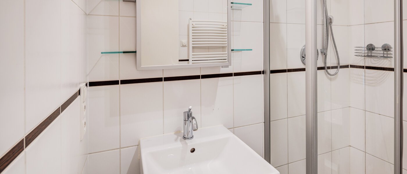 Wohnung München Schwabing (rechts der Leopoldstraße) 02 Badezimmer 4720