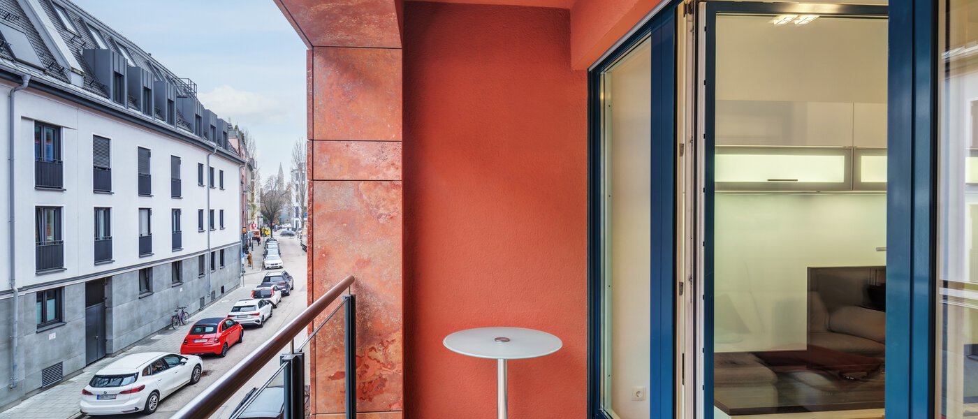 Wohnung München Schwabing (rechts der Leopoldstraße) 02 Balkon 4720