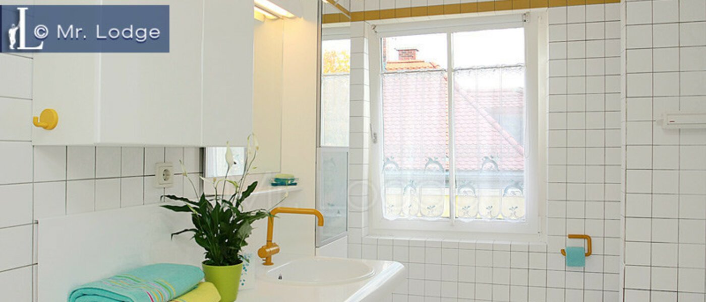 Dachgeschosswohnung München Maxvorstadt - Rund um den Josephplatz 01 Badezimmer 4768