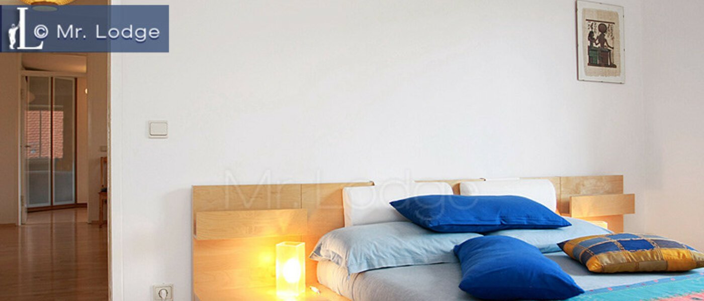 Dachgeschosswohnung München Maxvorstadt - Rund um den Josephplatz 01 Schlafen 4768