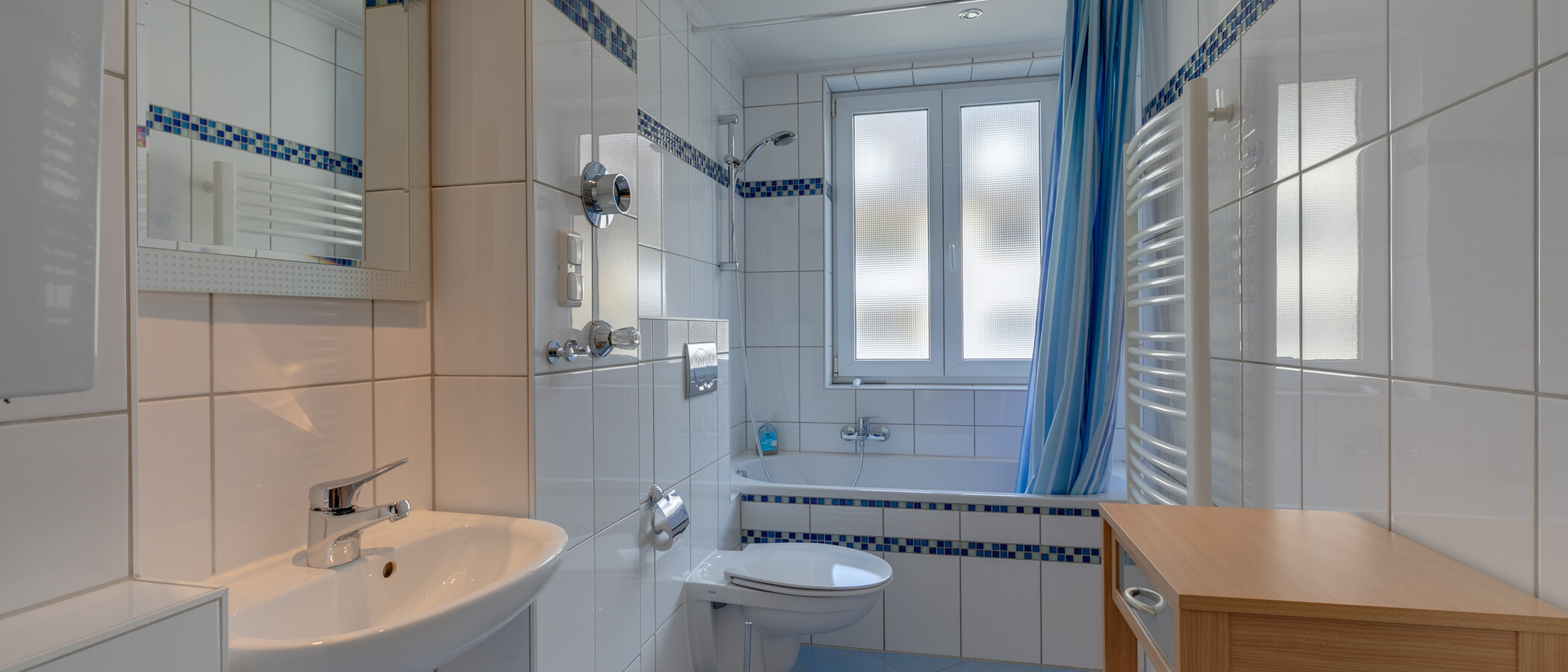 Wohnung München Schwabing-West (rund um den Hohenzollernplatz) 01 Badezimmer 4783