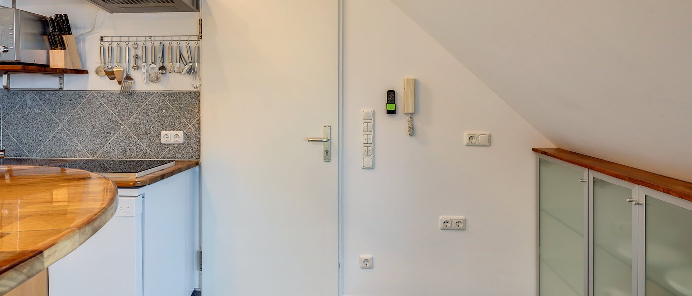 Dachgeschosswohnung Unterföhring 02 Küche 4788