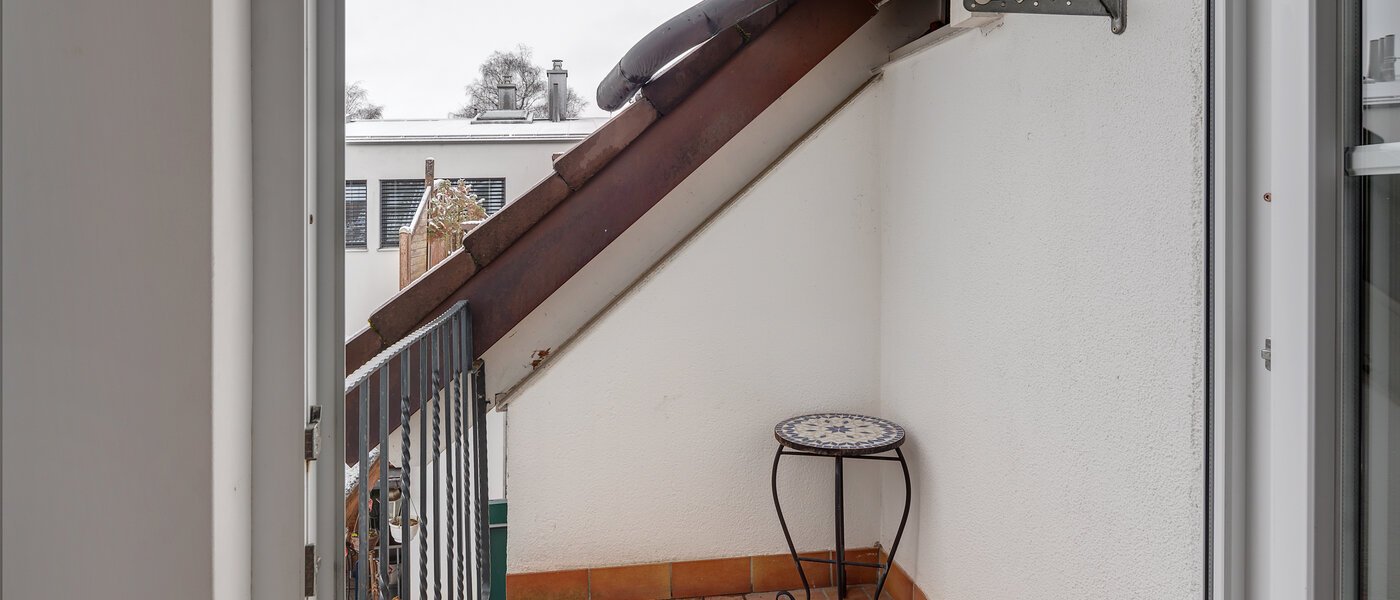 Dachgeschosswohnung Unterföhring 01 Balkon 4788