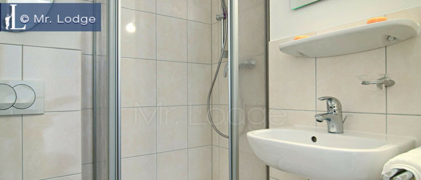 Wohnung München Maxvorstadt - Westen 02 2. Badezimmer 4883