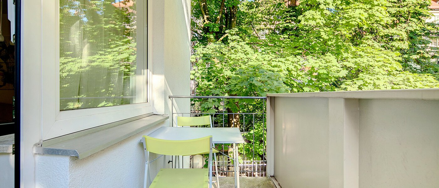 Wohnung München Schwabing-West (rund um den Hohenzollernplatz) 01 Balkon 4890