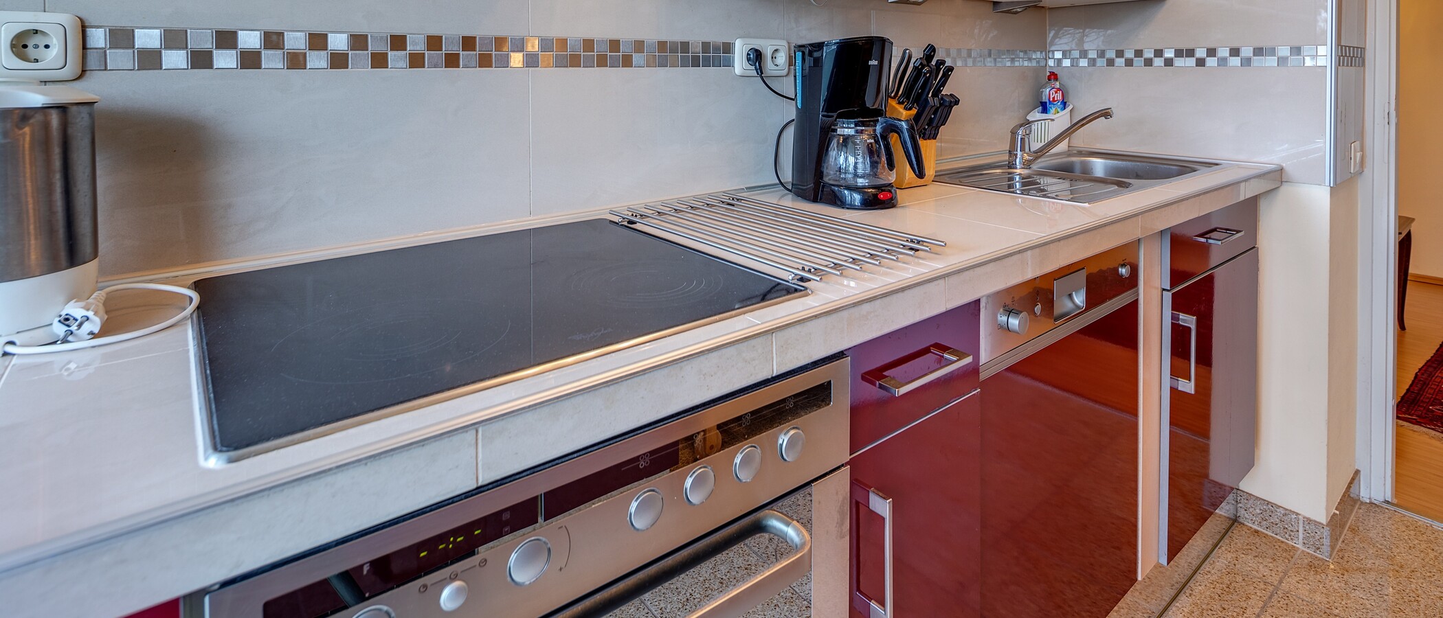 Wohnung München Schwabing-Nord (zw. Leopoldstraße & Englischen Garten) 02 Küche 4892