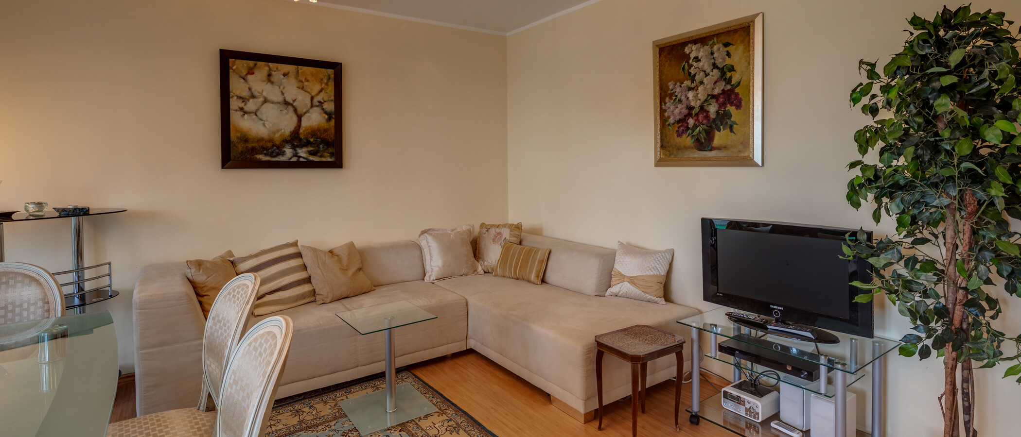 Wohnung München Schwabing-Nord (zw. Leopoldstraße & Englischen Garten) 03 Wohnbereich 4892