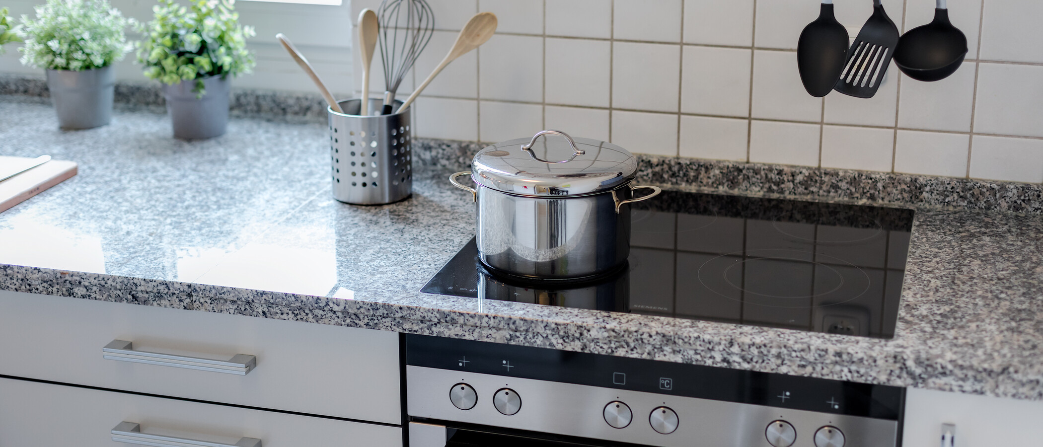 Wohnung München Maxvorstadt - Westen 03 Küche 49