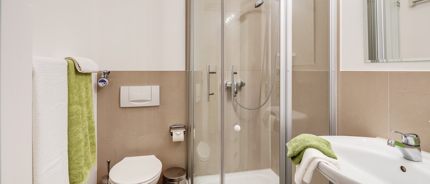 Wohnung München Maxvorstadt - Museumsviertel 02 Badezimmer 4921