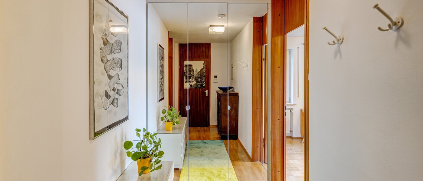 Wohnung München Nymphenburg 01 Flur/Gang 4942