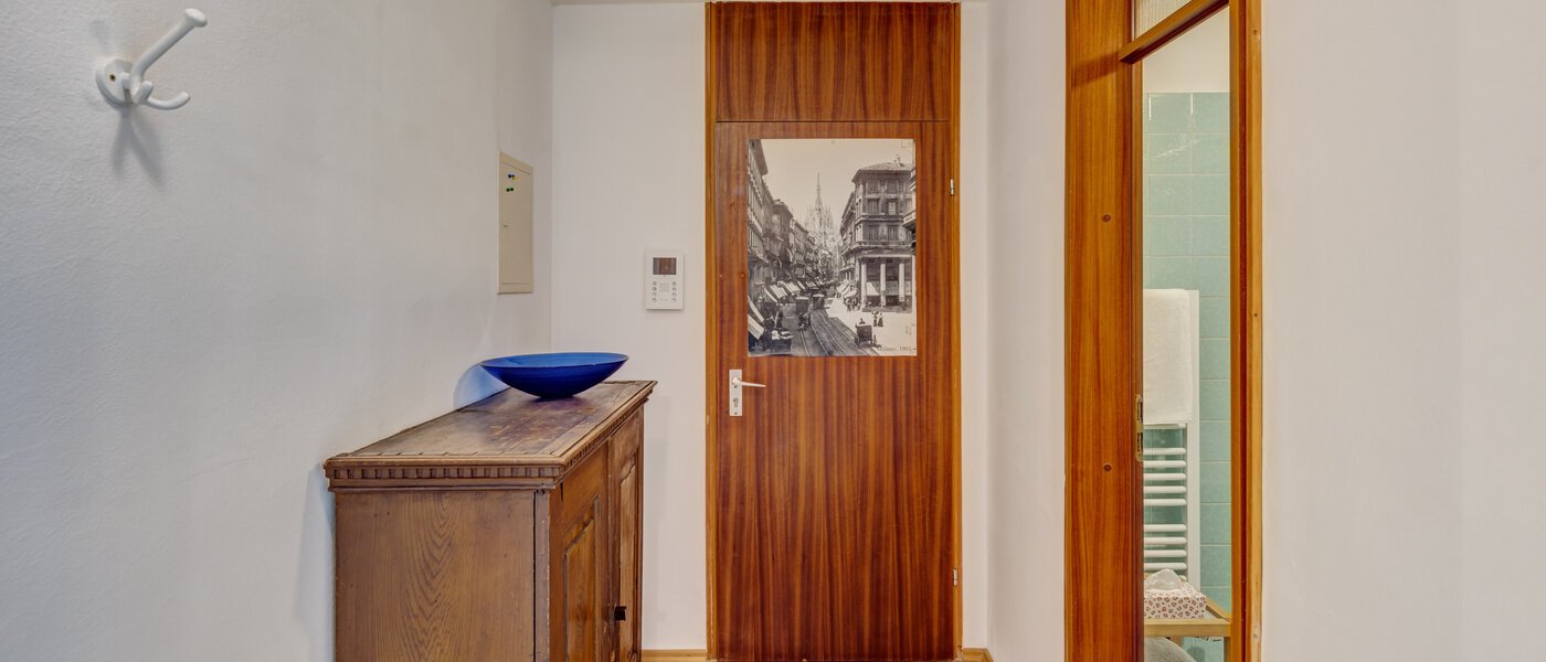 Wohnung München Nymphenburg 02 Flur/Gang 4942