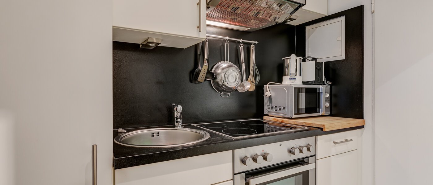 Apartment München Schwabing-West (rund um den Hohenzollernplatz) 01 Küche 4983