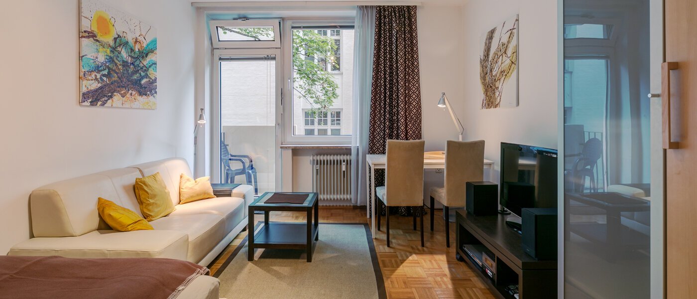 Apartment München Schwabing-West (rund um den Hohenzollernplatz) 01 Wohnbereich 4983